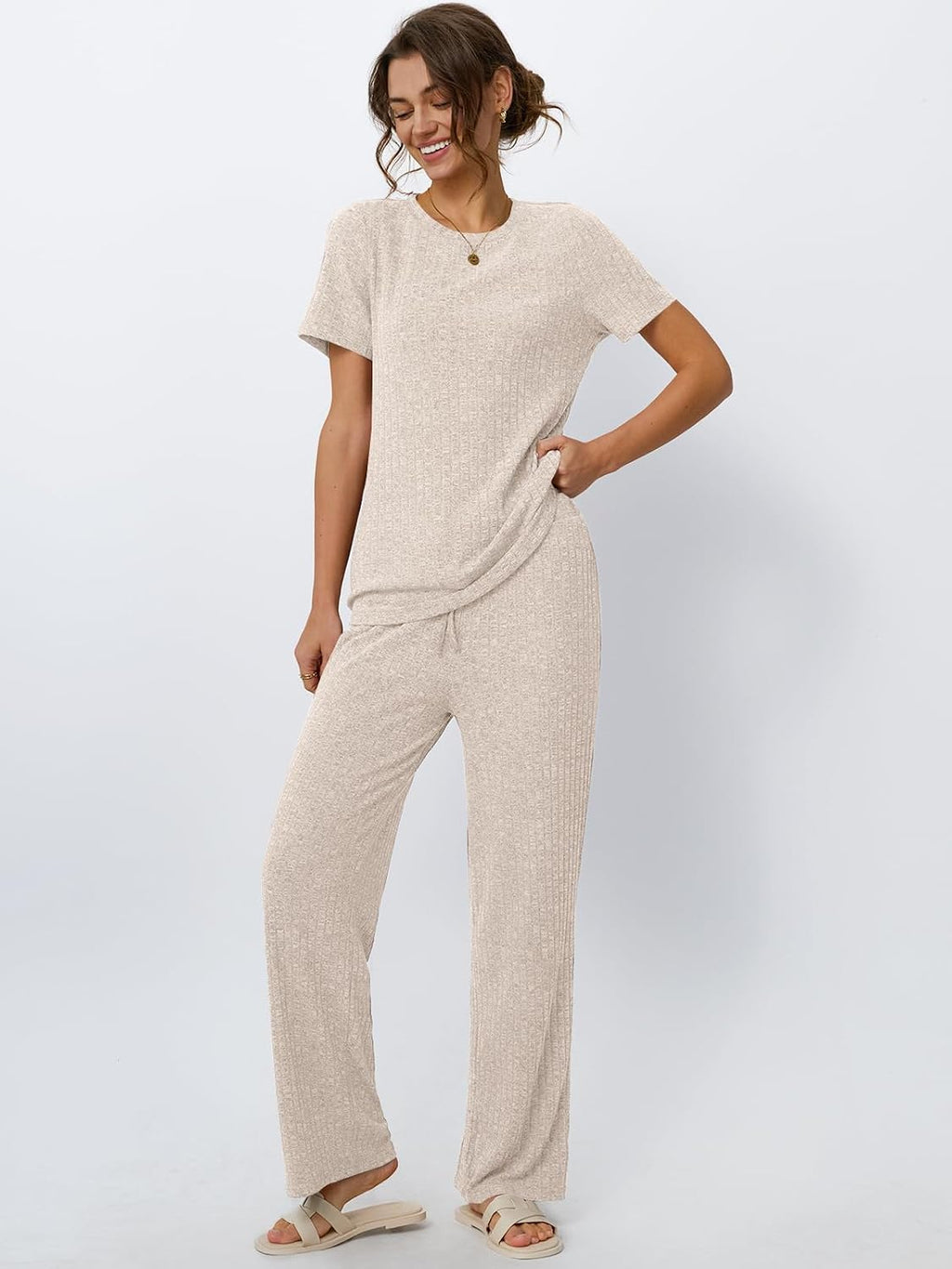 Spurtable apricot ribbed two-piece travel co-ord set