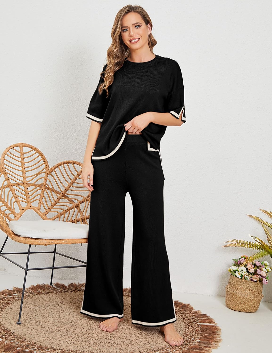 Spurtable black knitted top and wide-leg trouser set